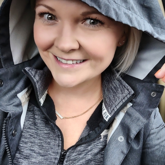 Meet your Posher, Jesse - Picture 3 of 3